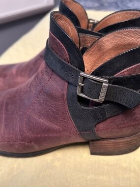 John Fluevog Leather Ankle Boots - Burgundy w/Black Strap Detail - Size 8